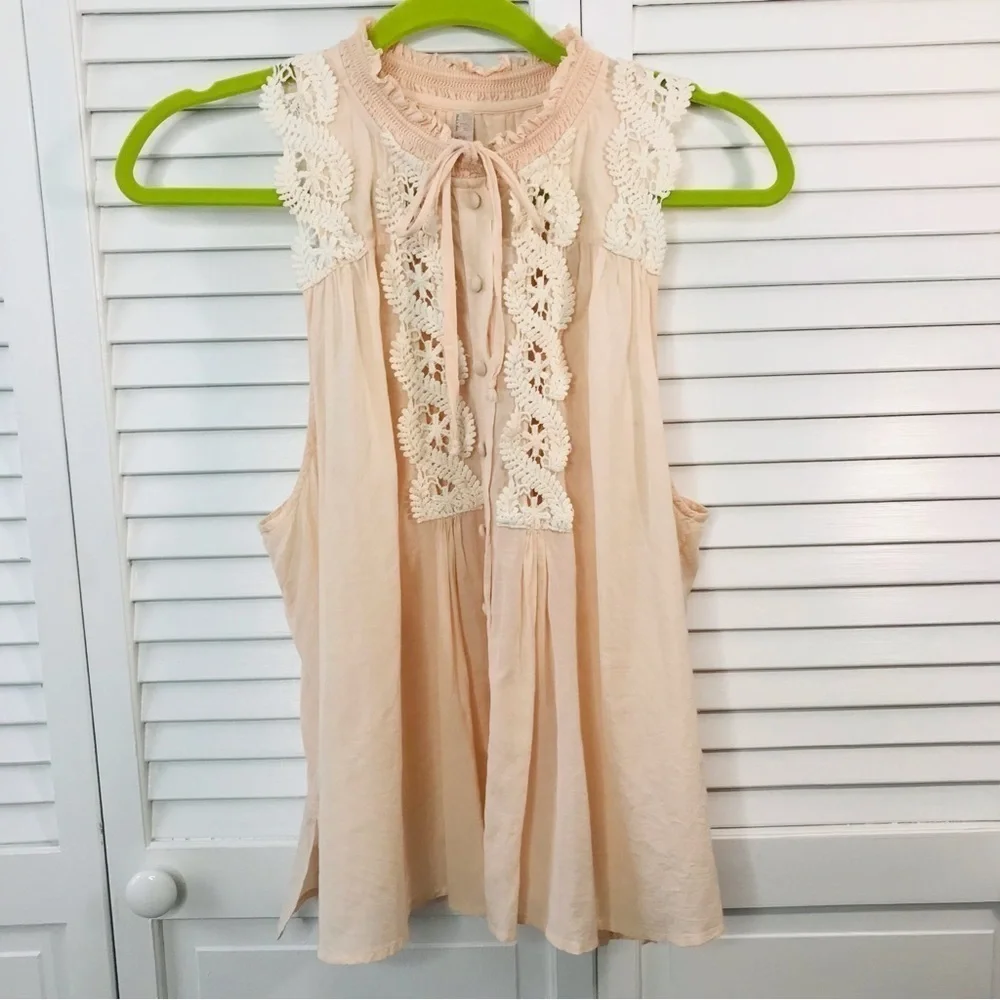 FREE PEOPLE Light Pink Button Down Blouse Size Large